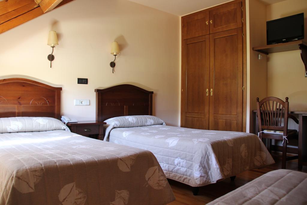 Hotel Rantiner Taull Ngoại thất bức ảnh