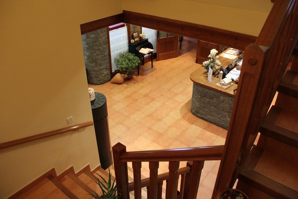 Hotel Rantiner Taull Ngoại thất bức ảnh