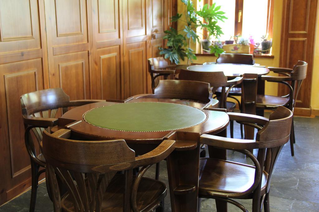 Hotel Rantiner Taull Ngoại thất bức ảnh