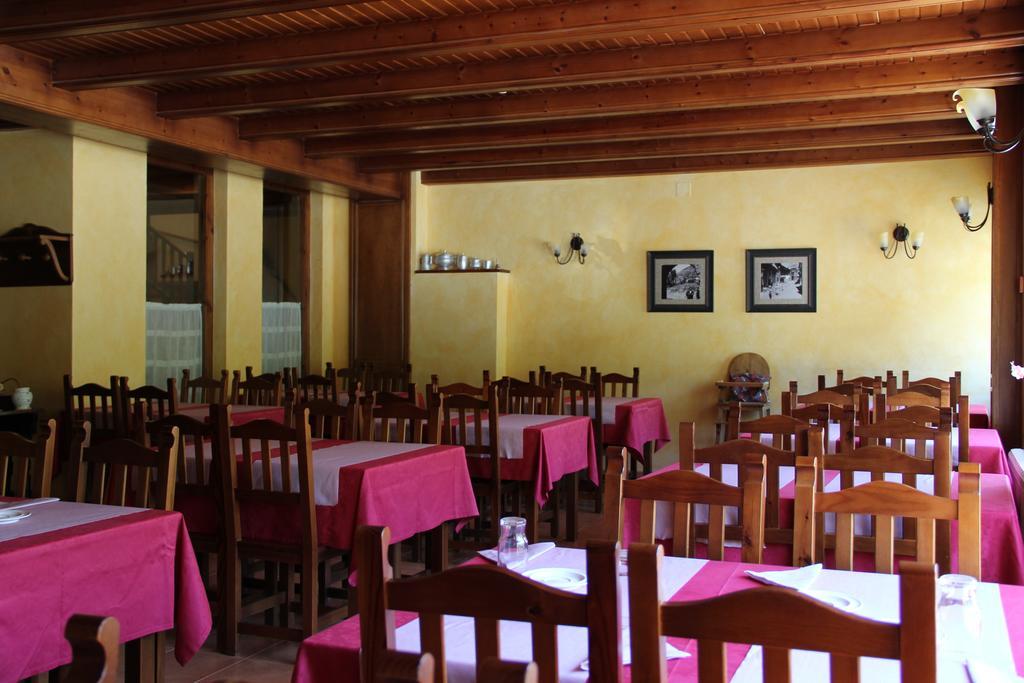 Hotel Rantiner Taull Ngoại thất bức ảnh